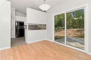 737 Starcrest Ln, Marietta, GA 30066 - Photo 10