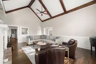 905 Forest Pond Dr, Marietta, GA 30068 - Photo 6