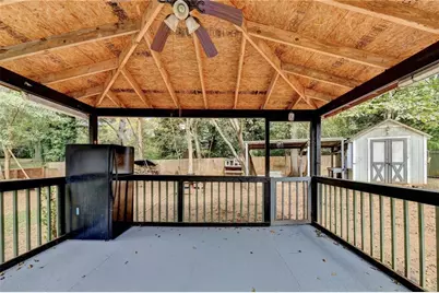 1040 Mable Street SW, Mableton, GA 30126 - Photo 32