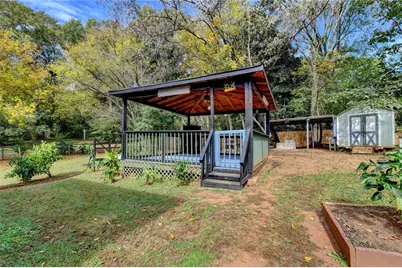 1040 Mable Street SW, Mableton, GA 30126 - Photo 30