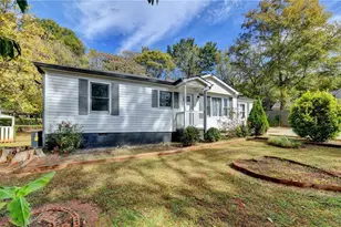 1040 Mable St SW, Mableton, GA 30126 - Photo 4