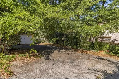 55 Johnson Ferry Road NW, Sandy Springs, GA 30328 - Photo 22
