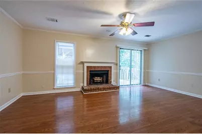 2928 Governors Court, Marietta, GA 30066 - Photo 2