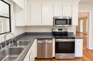 2960 Creek Park Dr, Marietta, GA 30062 - Photo 8