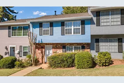 393 Promenade Court SW, Marietta, GA 30064 - Photo 2