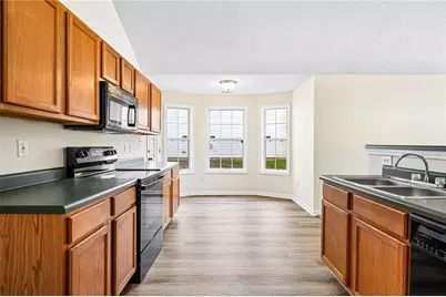 7121 Ravenwood Lane, Lithonia, GA 30038 - Photo 2