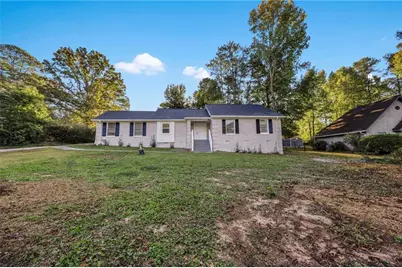 4770 Kensington Lane SE, Conyers, GA 30094 - Photo 2
