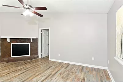 110 Oakland Boulevard, Stockbridge, GA 30281 - Photo 4