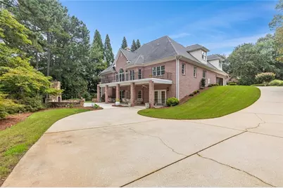 4315 Marble Arch Way, Flowery Branch, GA 30542 - Photo 6