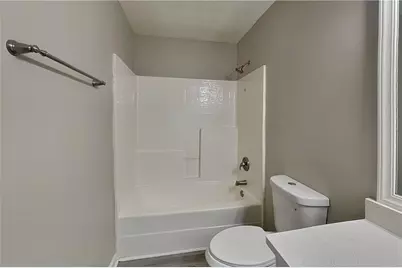 620 Manor Glen Drive, Suwanee, GA 30024 - Photo 18