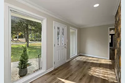 8435 Sundridge Drive, Fairburn, GA 30213 - Photo 6