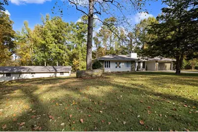 8435 Sundridge Drive, Fairburn, GA 30213 - Photo 2