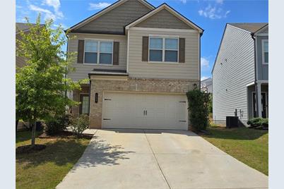 126 Auburn Crossing Drive, Auburn, GA 30011 - Photo 1