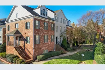 222 Le Gran View, Atlanta, GA 30328 - Photo 1