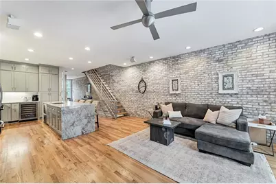 1331 Peachtree View NE, Atlanta, GA 30319 - Photo 1