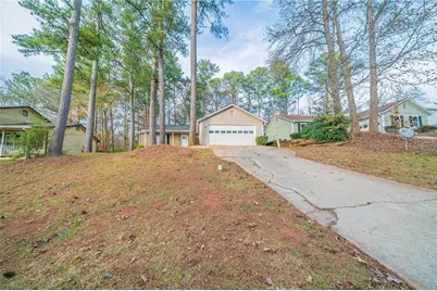 5136 Huxley Road, Stone Mountain, GA 30088 - Photo 1