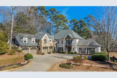 571 Glen Eagles Circle SE, Marietta, GA 30067 - Photo 1