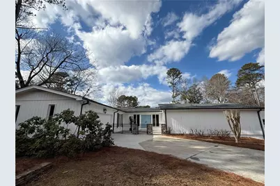 4387 Cove Island Dr NE, Marietta, GA 30067 - Photo 1