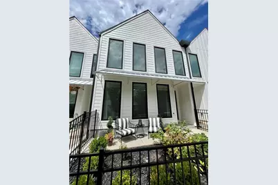 112 Pearl Street, Woodstock, GA 30188 - Photo 1