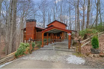121 Broken Arrow Path, Blue Ridge, GA 30513 - Photo 1