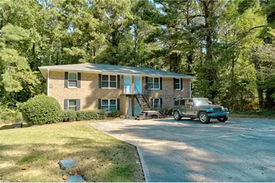 554 Evergreen Terrace, Forest Park, GA 30297 - Photo 1