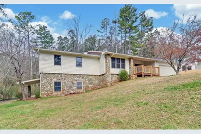 75 Fern Valley Circle, Toccoa, GA 30577 - Photo 1