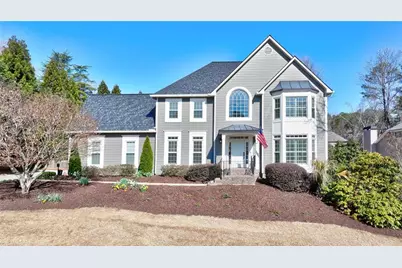 4569 Chatsworth Overlook NE, Roswell, GA 30075 - Photo 1