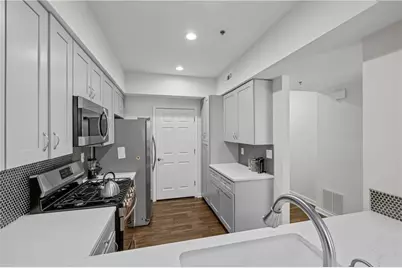 3636 Habersham Road NW #2208, Atlanta, GA 30305 - Photo 1