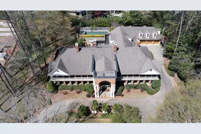 631 Fairfield Road NW, Atlanta, GA 30327 - Photo 1