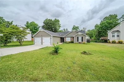 228 Roberts Trail, Locust Grove, GA 30248 - Photo 1