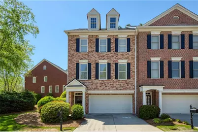 582 Vinings Estates Drive SE #B9, Smyrna, GA 30126 - Photo 1