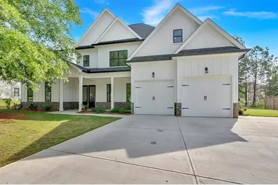 104 Belmont Drive SE, Cartersville, GA 30120 - Photo 1