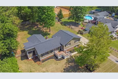 6470 Windsor Drive, Acworth, GA 30102 - Photo 1