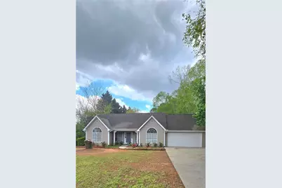 309 Briarwood Drive, Winder, GA 30680 - Photo 1