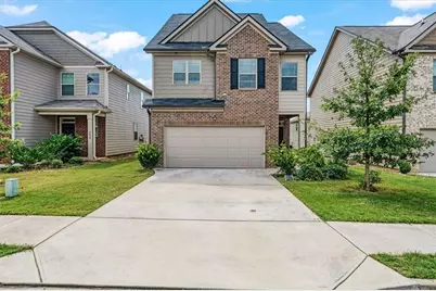 2631 Lovejoy Crossing Drive, Hampton, GA 30228 - Photo 1