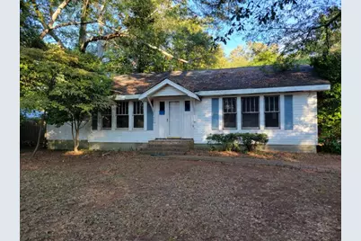 84 N Bowden Street, Commerce, GA 30529 - Photo 1