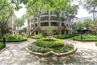 3475 Oak Valley Road NE #2060, Atlanta, GA 30326 - Photo 1