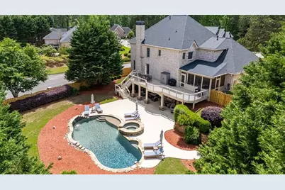 200 N Willow Court, Alpharetta, GA 30004 - Photo 1