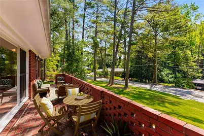 2279 Parkview Circle, College Park, GA 30337 - Photo 1