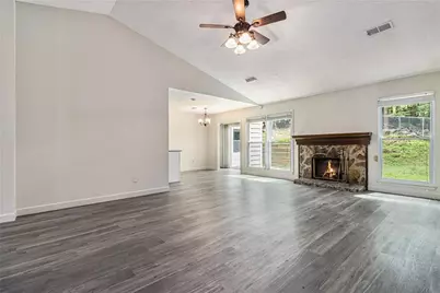 520 Cranberry Place, Roswell, GA 30076 - Photo 1