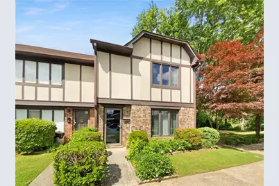 1805 Ashborough Circle SE #H, Marietta, GA 30067 - Photo 1