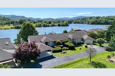 618 Shoreline Drive, Hiawassee, GA 30546 - Photo 1