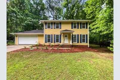 8683 Twin Oaks Drive, Jonesboro, GA 30236 - Photo 1