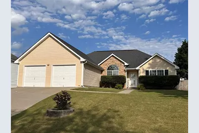 825 Kendall Park Drive, Winder, GA 30680 - Photo 1