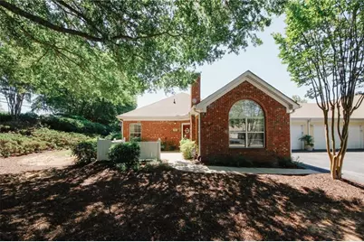 2191 Rockbridge Road #103, Stone Mountain, GA 30087 - Photo 1
