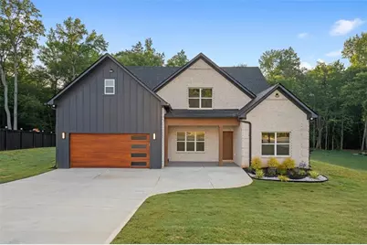 859 N Bay Overlook, Villa Rica, GA 30180 - Photo 1