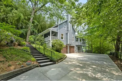 610 Lake Drive, Snellville, GA 30039 - Photo 1
