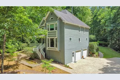 405 W Leslie Court, Woodstock, GA 30188 - Photo 1