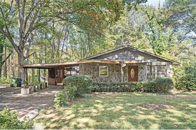 270 Bromack Drive SE, Atlanta, GA 30315 - Photo 1