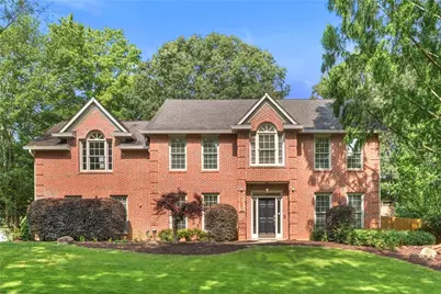 100 Parkerwood Way, Alpharetta, GA 30022 - Photo 1